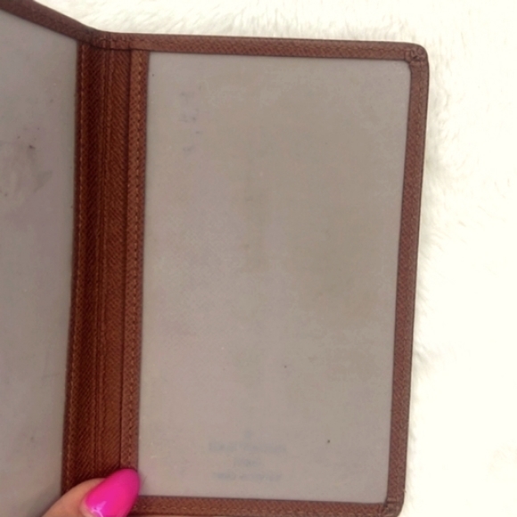 ✨️LOUIS VUITTON TAIGA LEATHER  ID CARD HOLDER - Picture 11 of 15